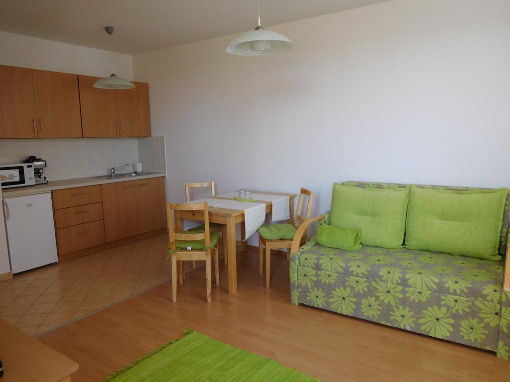 Jade Apartment Hegykő Eksteriør billede