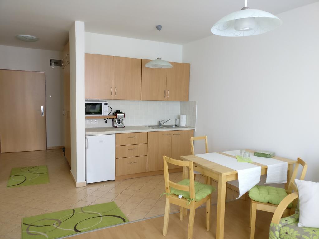 Jade Apartment Hegykő Eksteriør billede