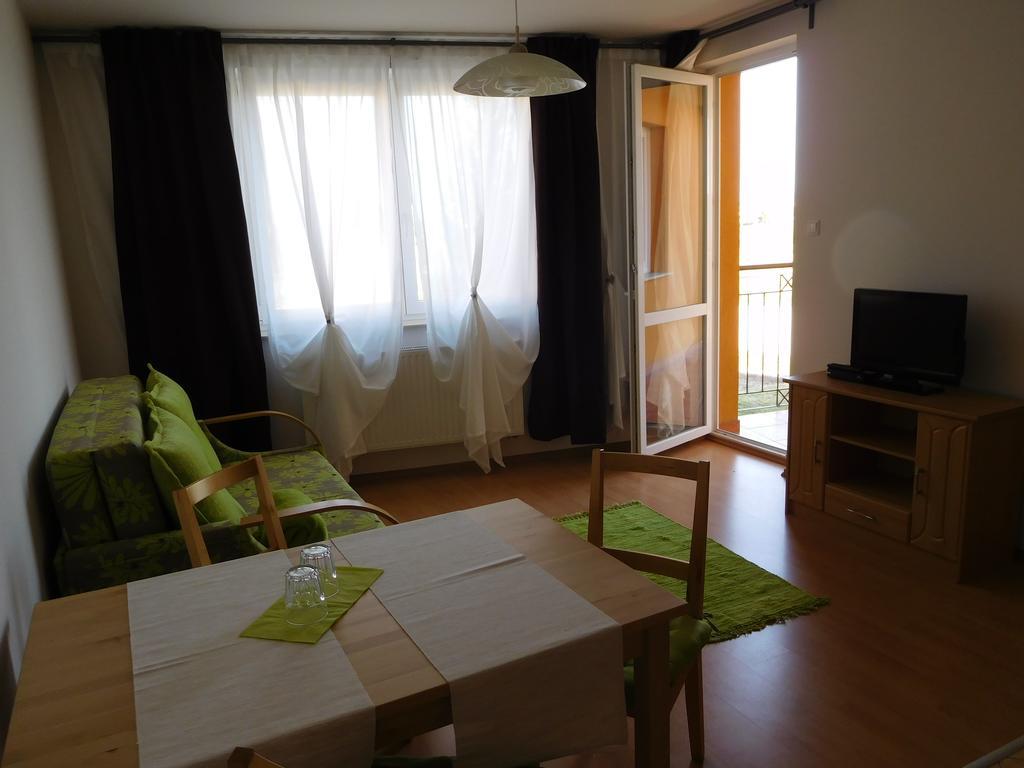 Jade Apartment Hegykő Eksteriør billede