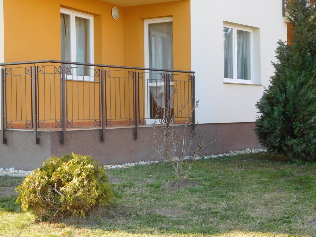 Jade Apartment Hegykő Eksteriør billede